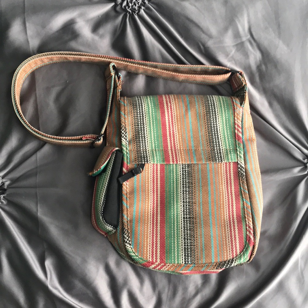 Kavu purse